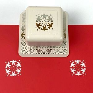 Martha Stewart Magnetic Punch Scallop Snowflake All Over The Page Winter Holiday